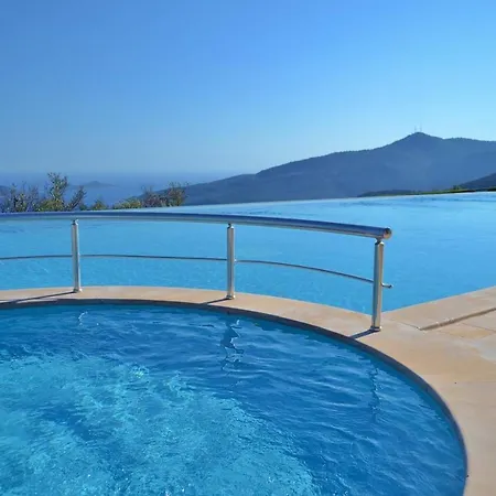Nazar, Lavanta, Kalkan Βίλα *